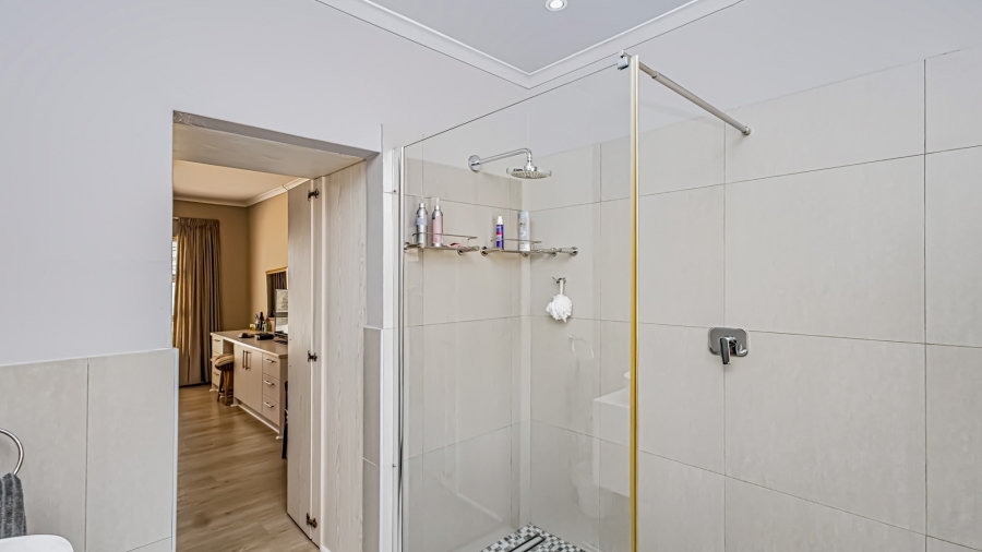 3 Bedroom Property for Sale in Monte Vista Western Cape